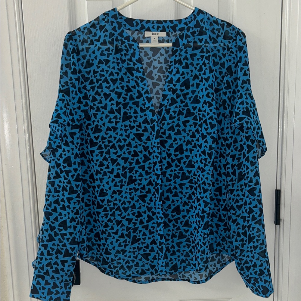 Bar III Blue and Black Heart Print Blouse w/Ruffle Sleeves 💙